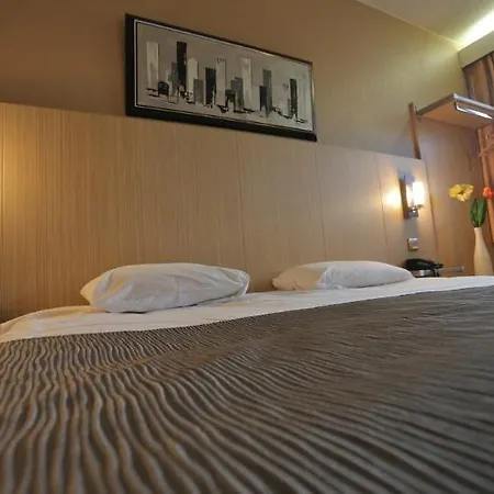 Western & Austria-la Terrasse 3*