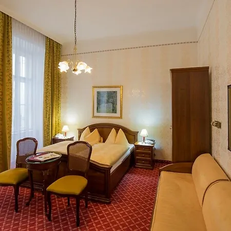 Western & Austria-la Terrasse فندق 3*